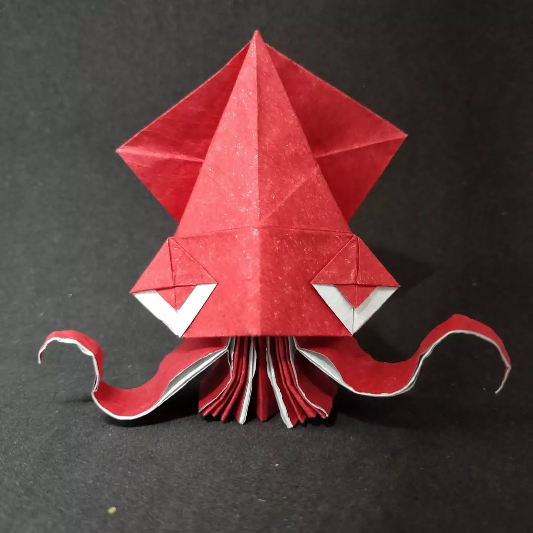 Meet my new desk partner! So after playing a few i&mldr;