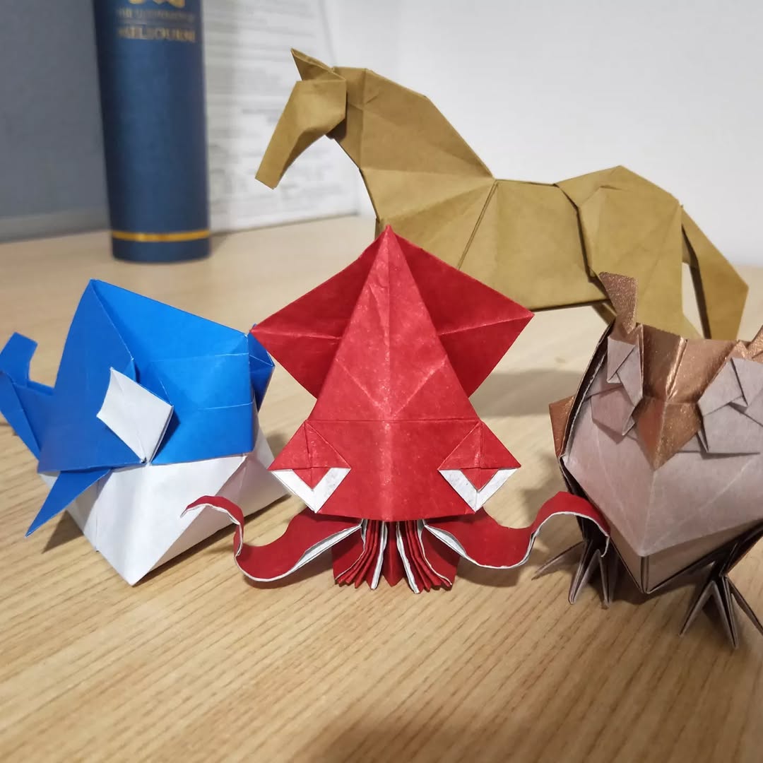 Meet my new desk partner! So after playing a few i&mldr;